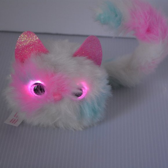 PATCHES WHITE PINK MINT Pomsies Pom Pom Wearable Plush Interactive Pet Toy WORKS - Picture 10 of 11